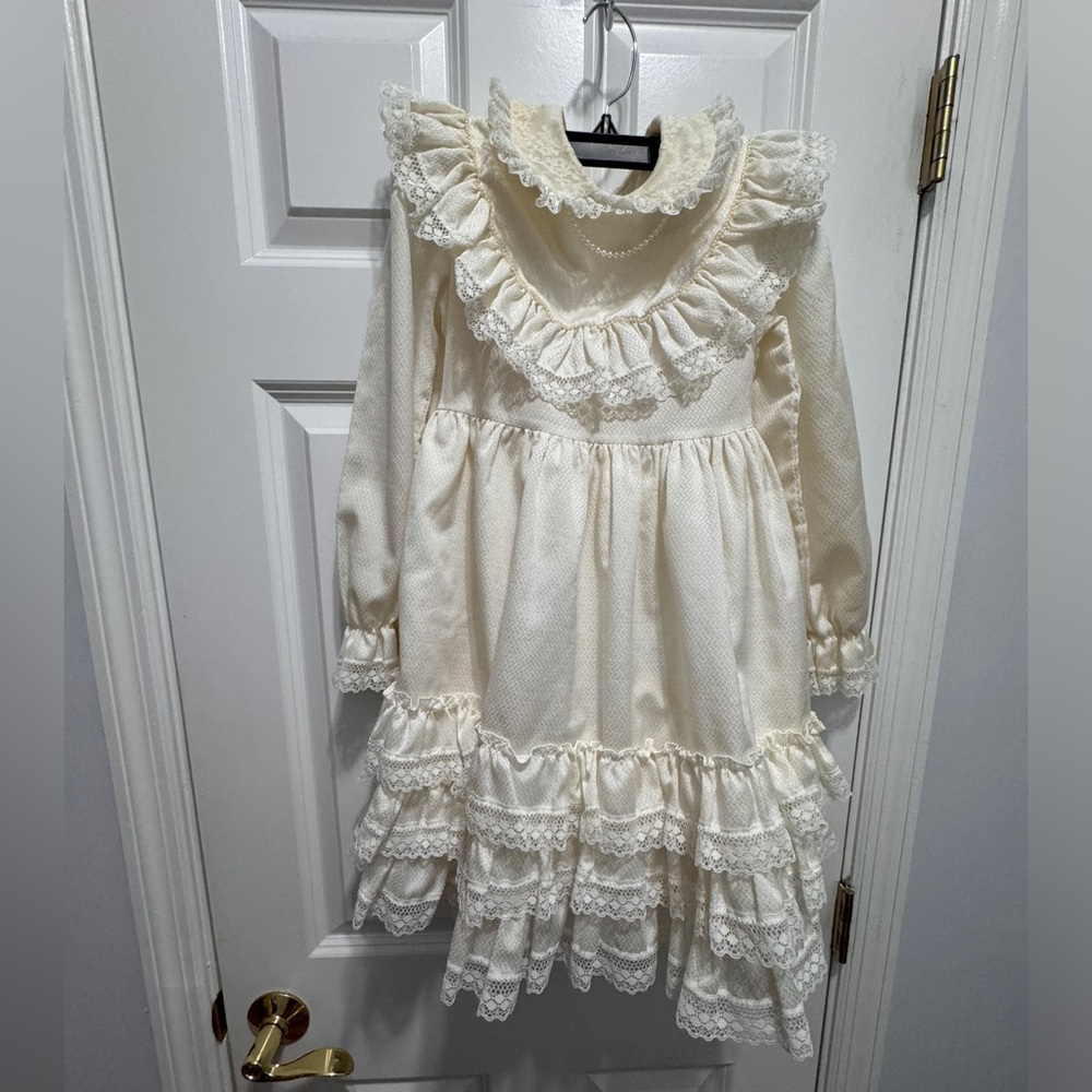Vintage bea happy by haddad prairie dress size 7 cream